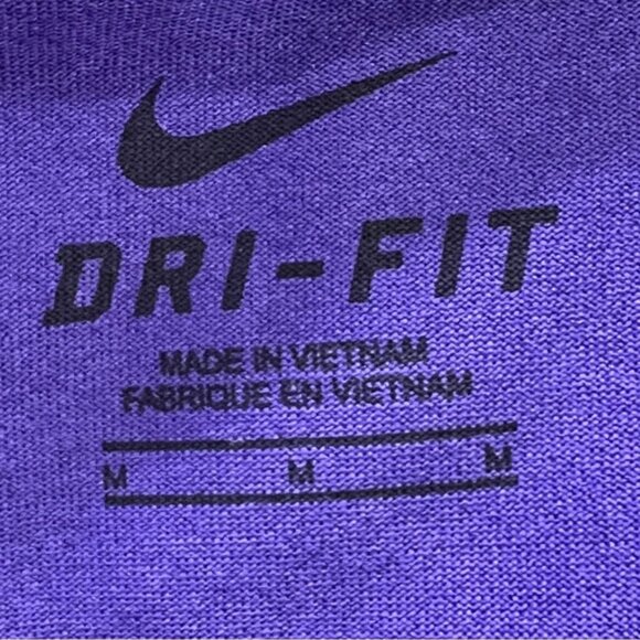 Nike Men’s Purple Short Sleeve Dri Fit Tee Size Medium - Picture 4 of 5